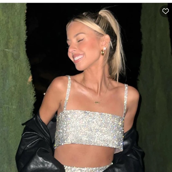 White Fox Breathtaking Sparkly Crop Top Silver Rhinestone M/L - Picture 3 of 3